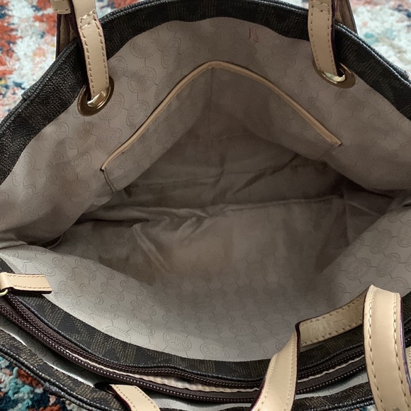 MICHAEL Michael Kors Jet Set Tote Bag - Picture 2 of 7